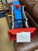 Toy tractor