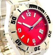 Gucci / Pantheon 115.2 (Brand New) - Gentlemen's Steel Wrist Watch