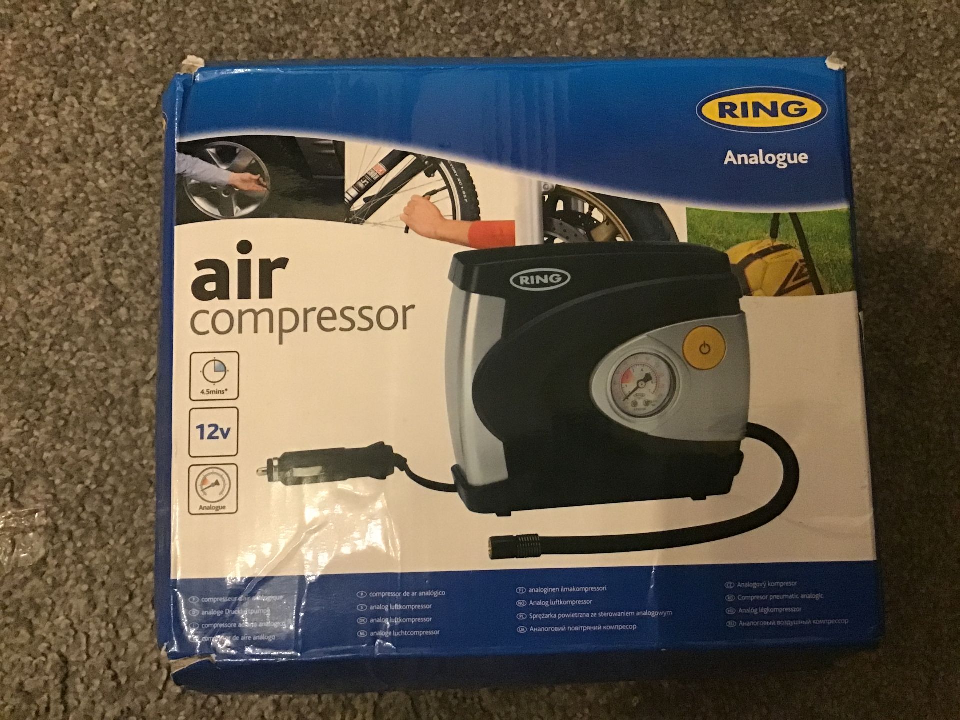 Ring analogue tyre air compressor