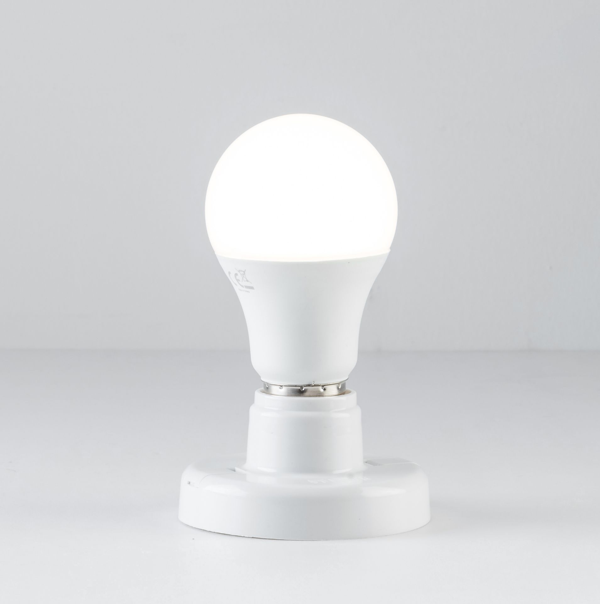 Pack of 20 LED Bulbs 12W E27 A60 3000K Warm White, 60 Bulbs - Image 3 of 3