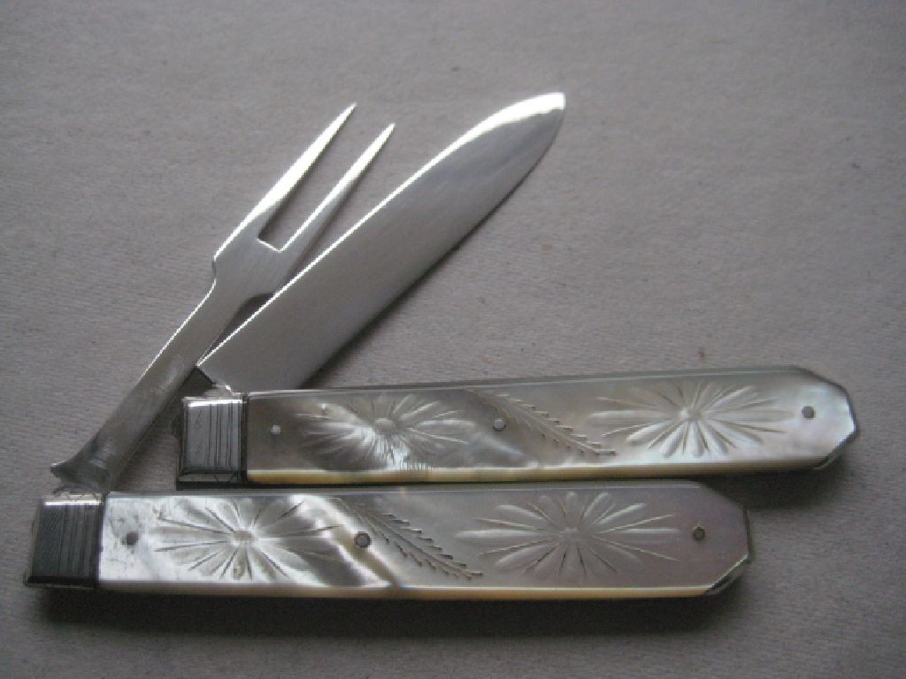 Rare Victorian Silver Bladed Matching Fruit Knife and Fork - Image 11 of 17