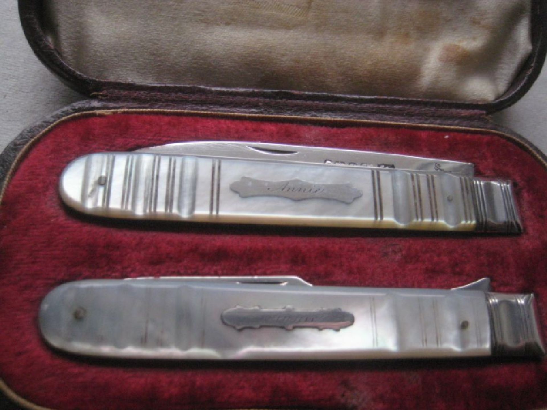 Rare Victorian Cased Matching Silver Fruit Knife and Fork Set - Image 2 of 27