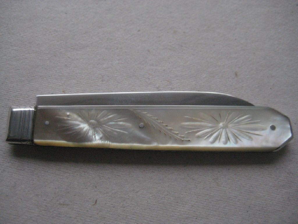 Rare Victorian Silver Bladed Matching Fruit Knife and Fork - Image 4 of 17