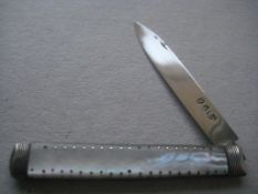 George III Mother of Pearl Hafted Silver Bladed Folding Fruit Knife