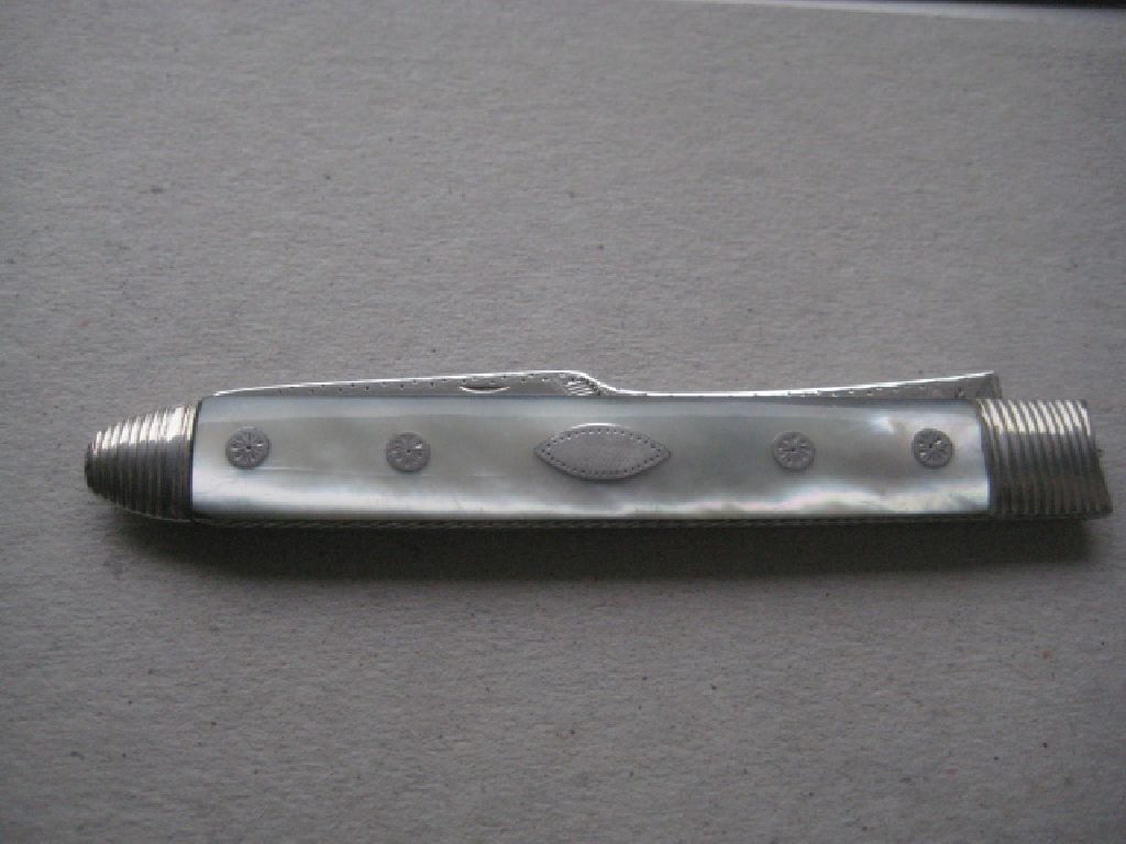 Rare Large George III Mother of Pearl Hafted Matching Silver Bladed Folding Fruit Knife & Fork - Image 19 of 24