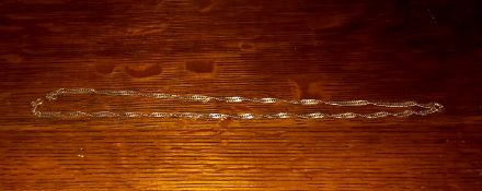 9ct Gold Chain. 20 inches long. 4.79g