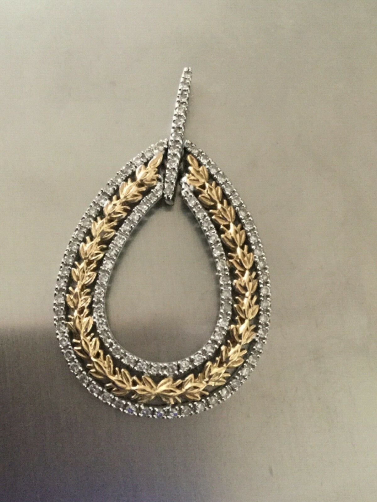 14Ct Gold Ornate Diamond Pendant - Image 3 of 7