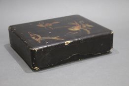 Antique Edwardian Oriental Lidded Papier M‰chŽ Box