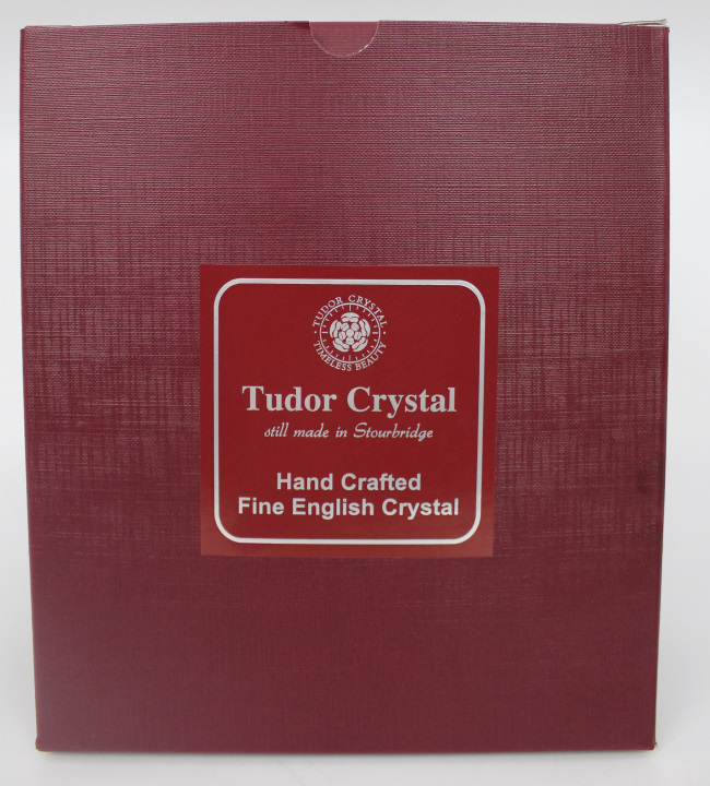 Set of 12 Tudor Crystal Castile Pattern Wine Glasses - Image 5 of 7