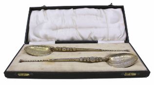 Pair of Cased Silver Gilt Anointing Spoons Birmingham 1936