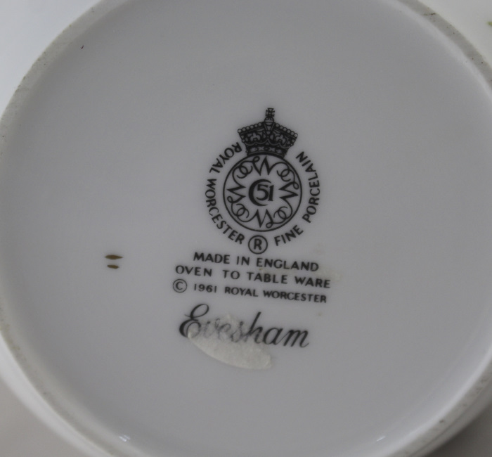 Royal Worcester Evesham Pattern Coffee Pot - Image 6 of 6