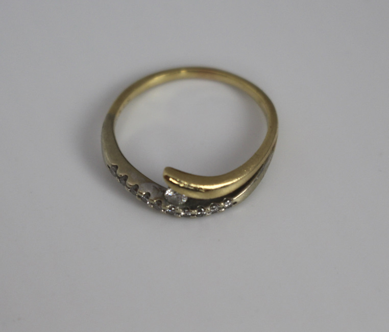 Diamond Ring - Image 2 of 2