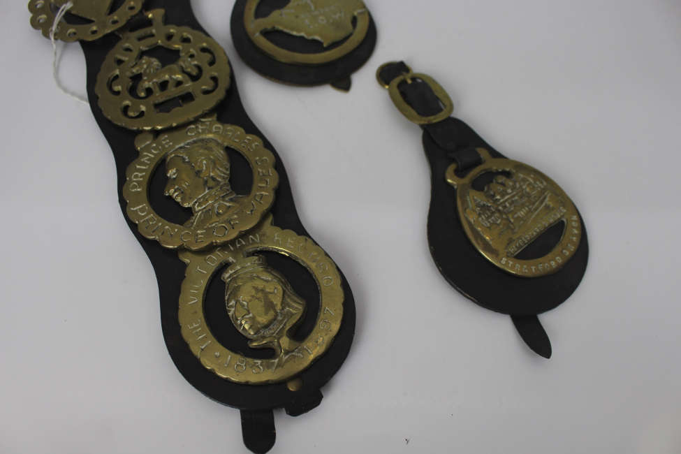 Three Leather Horse Brasses - Image 3 of 3