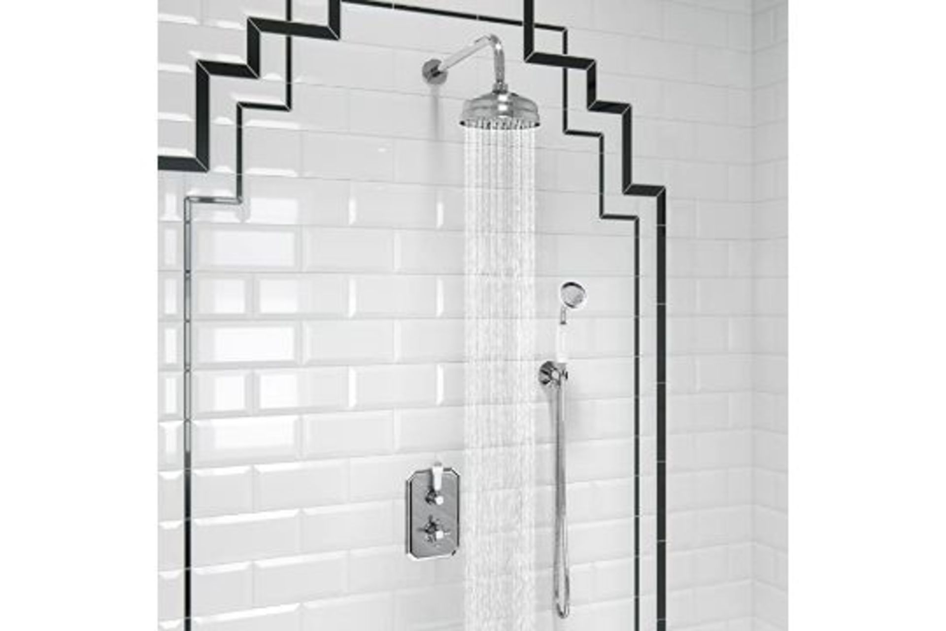 New (U226) 700mm - 6mm - Premium Pivot Shower Door. RRP £299.99.8mm Safety Glass Fully Waterpr... - Image 2 of 4