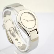 Gucci / 6700L - Ladies' Steel Wrist Watch