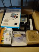 Assorted box: Category - Electronics and Homewares with Approx. RRP of £150 - Grade U