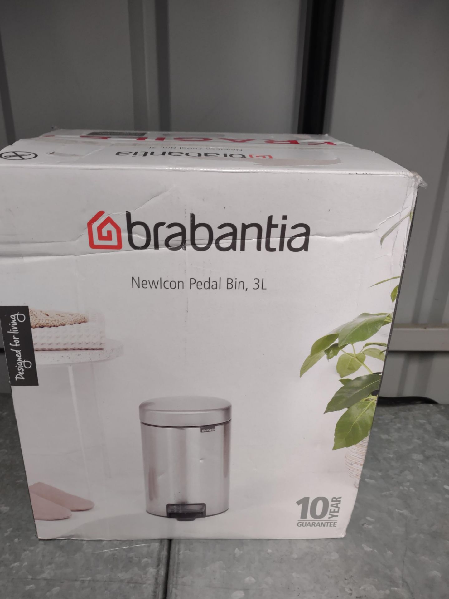 Brabantia NewIcon Pedal Bin 3 L. RRP £19.99 - Grade U