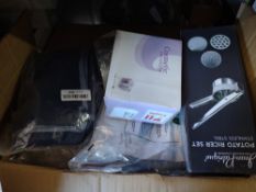 Assorted box: Category - Electronics and Homewares with Approx. RRP of £100 - Grade U