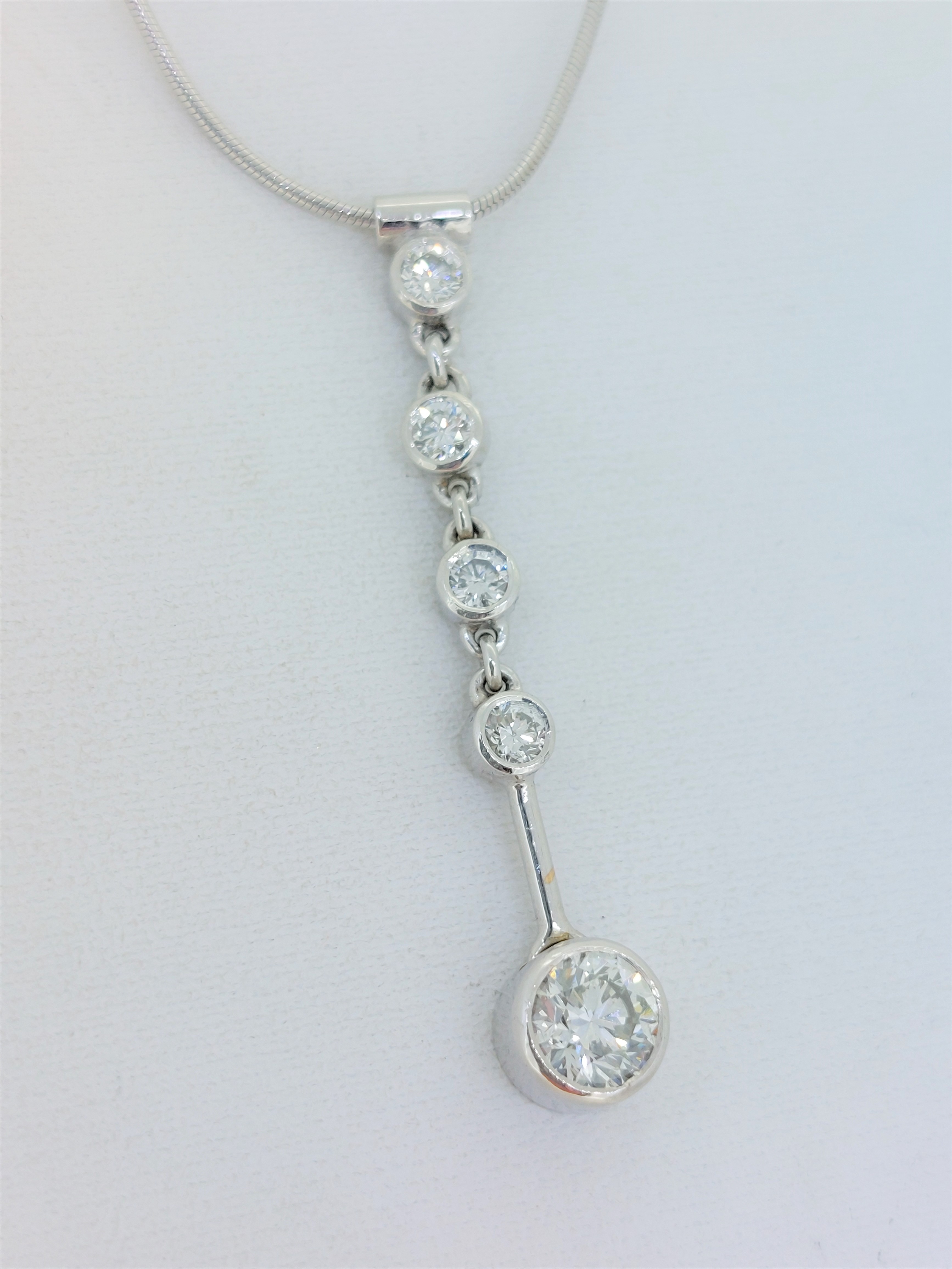 18ct (750) White Gold 0.75ct Diamond Drop Pendant on Snake Chain Necklaces