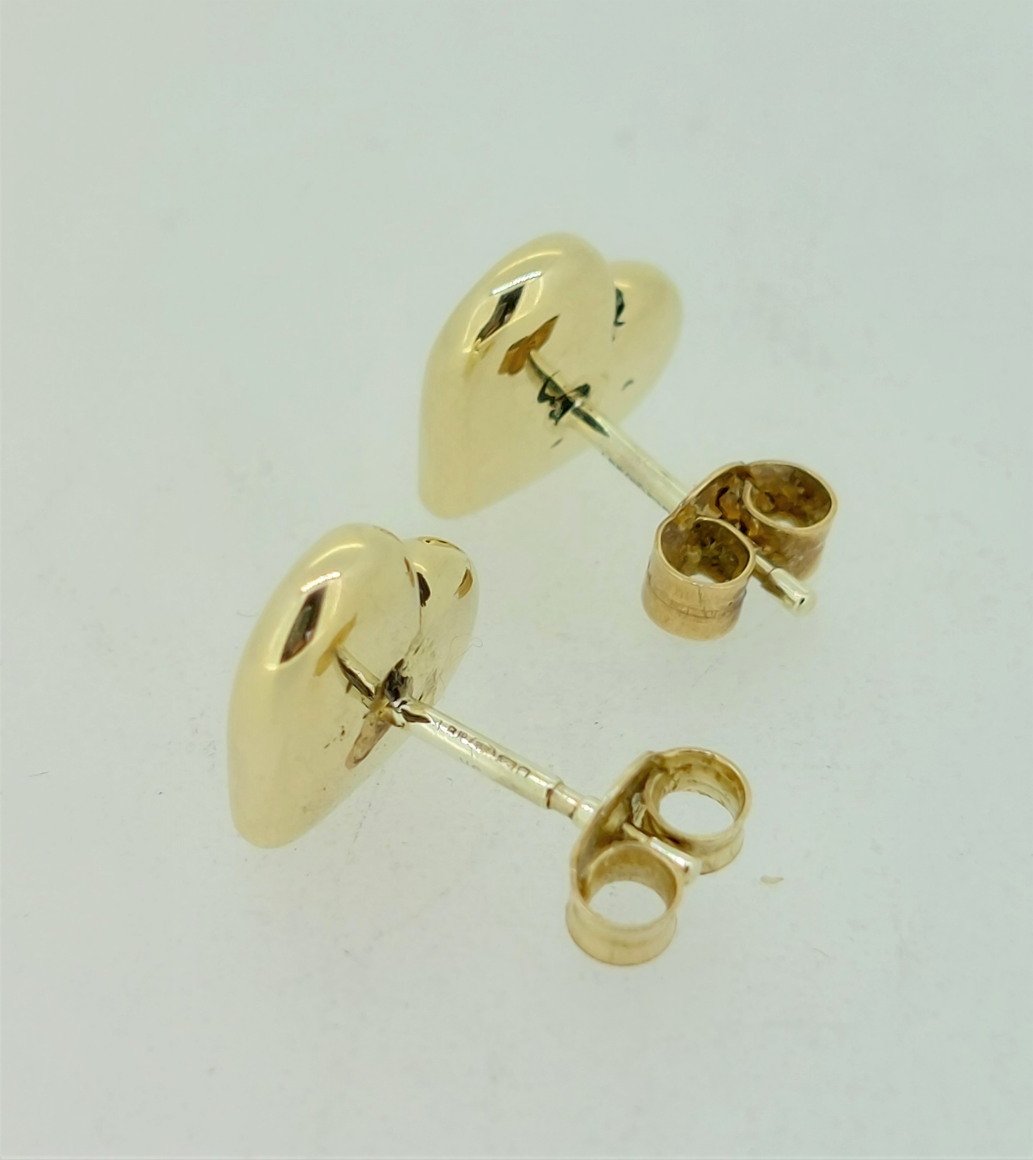 9ct (375) Yellow Gold Heart Stud Earrings - Image 5 of 5