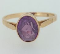 14ct (583) Gold Colour Change Sapphire Ring