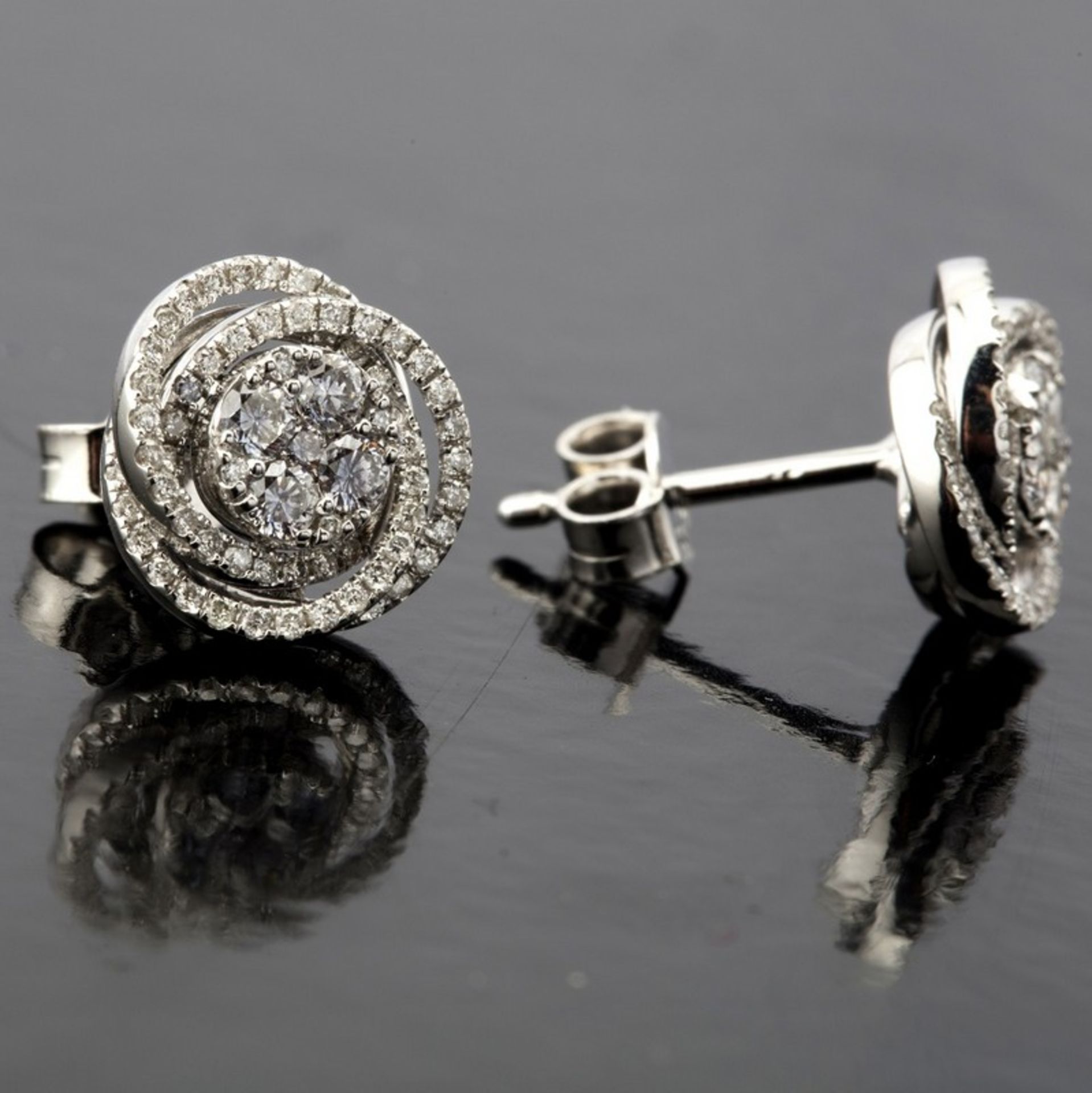 Certificated 14K White Gold Diamond Earring - Image 2 of 6