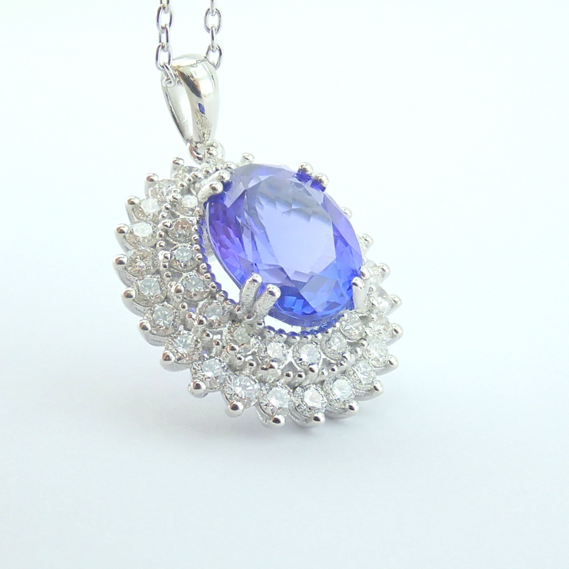 Certificated 14K White Gold Diamond & Tanzanite Necklace - Image 4 of 17