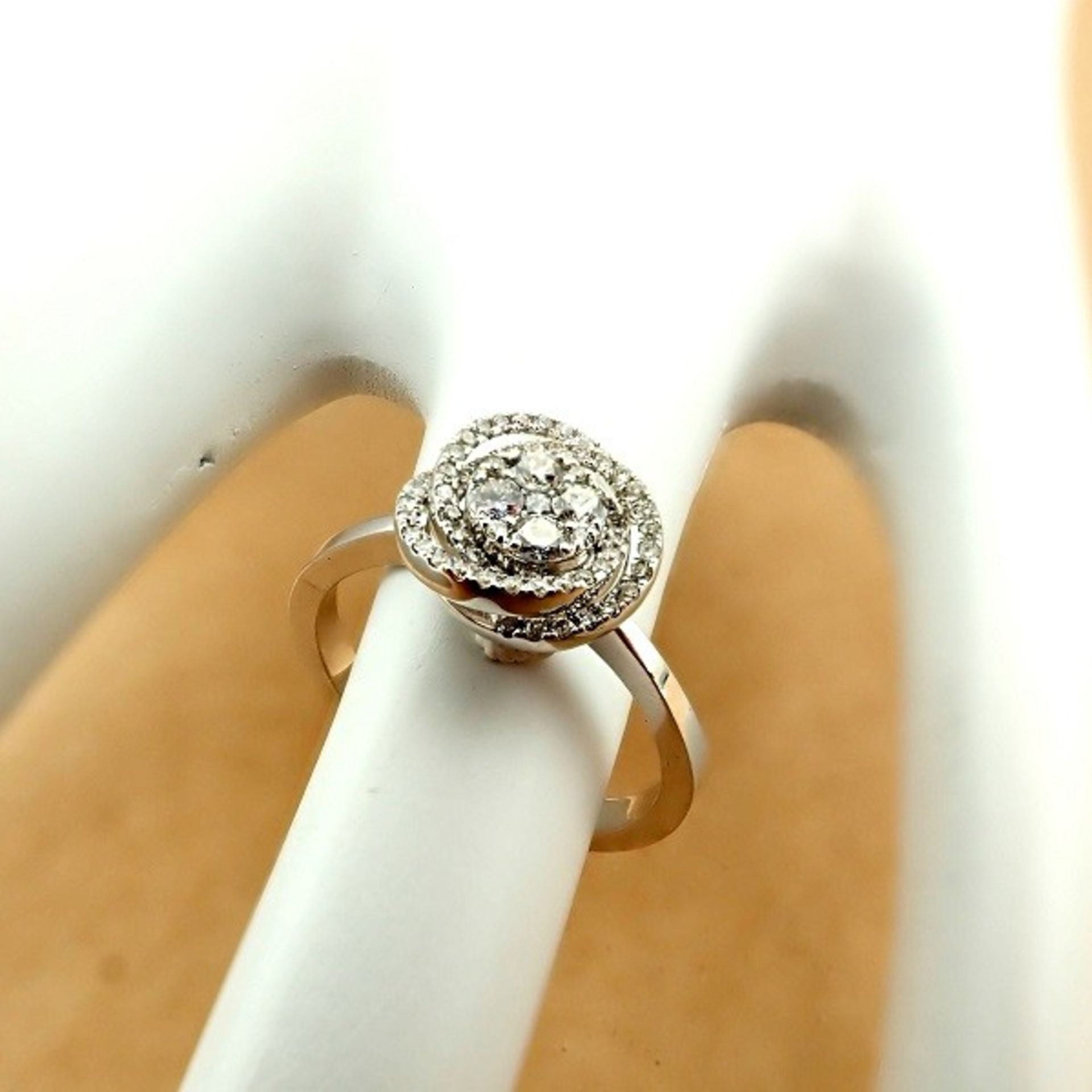 Certificated 14K White Gold Diamond Ring - Image 6 of 7