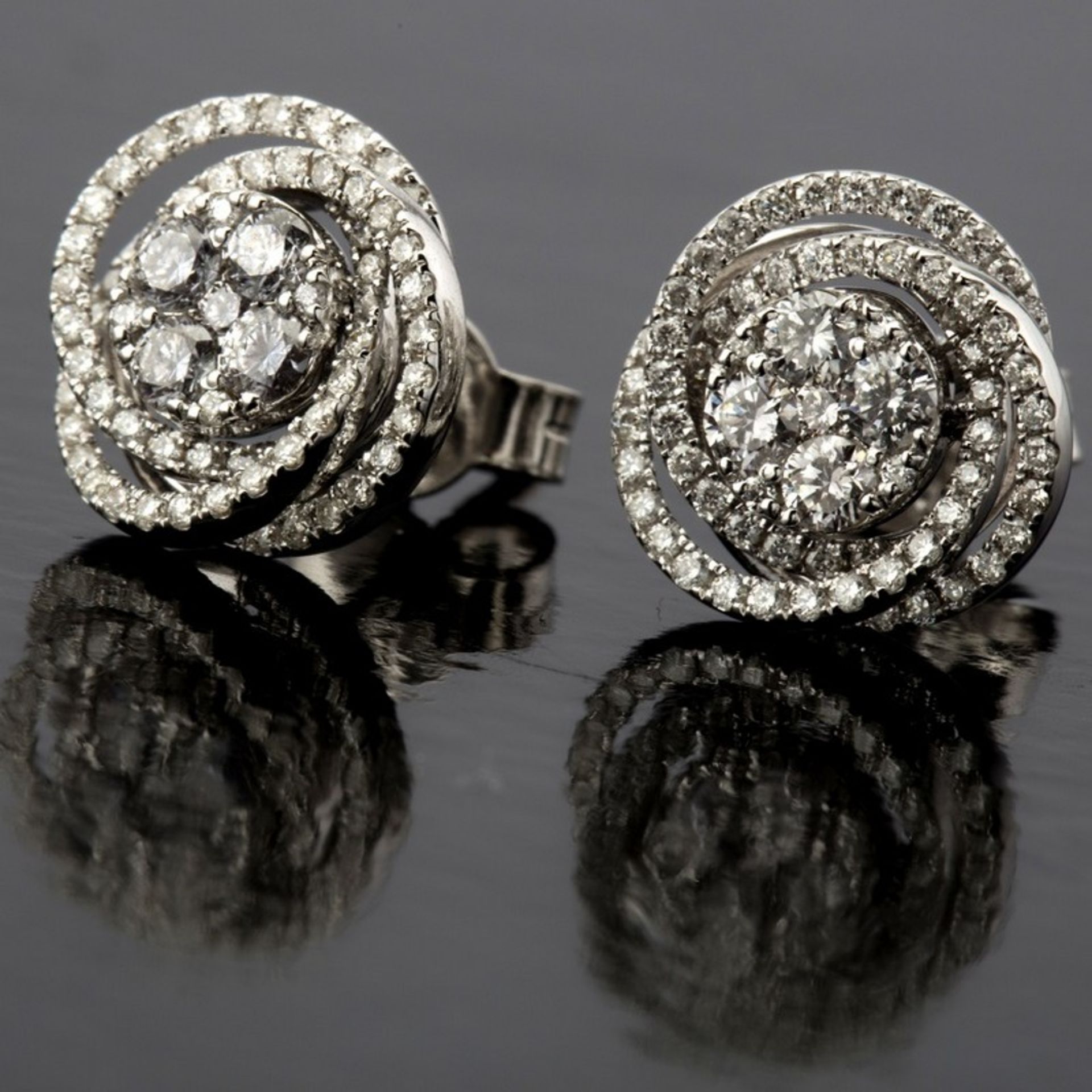 Certificated 14K White Gold Diamond Earring - Image 5 of 6