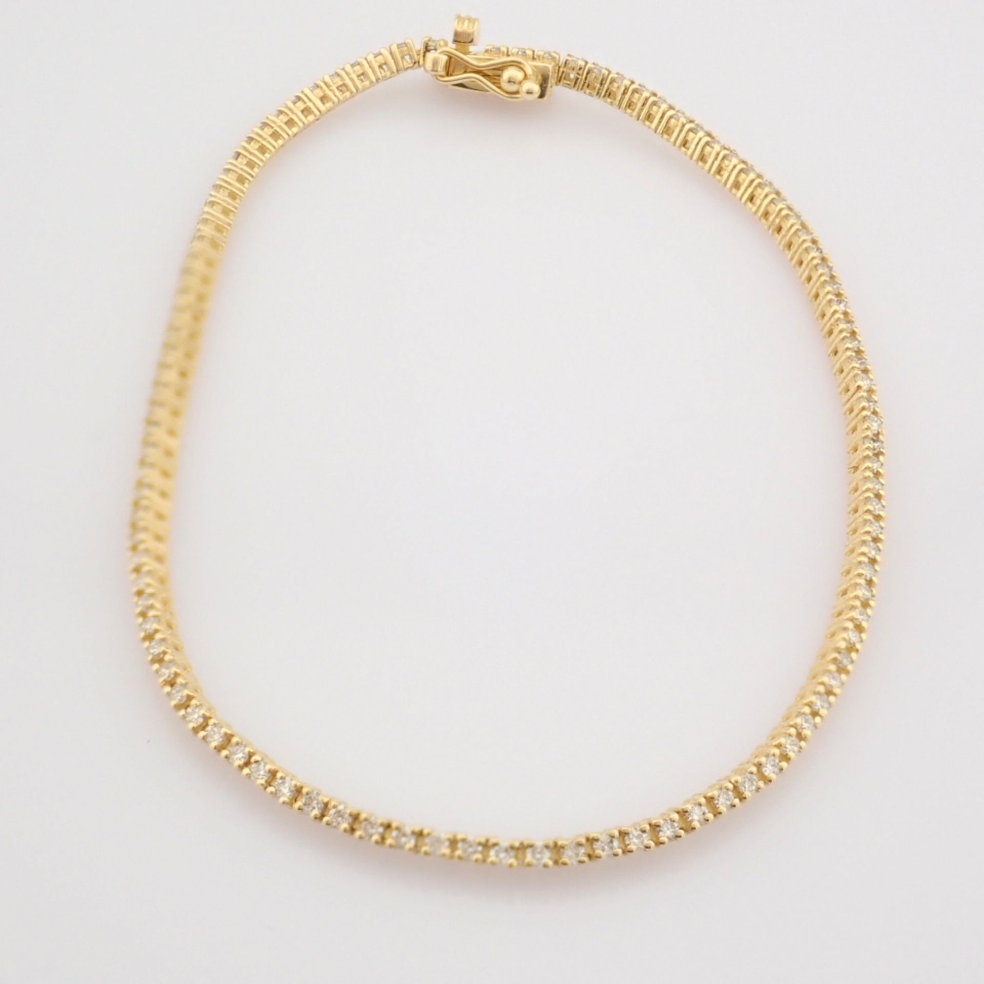 Certificated 14K Yellow Gold Diamond Bracelet - Image 10 of 10