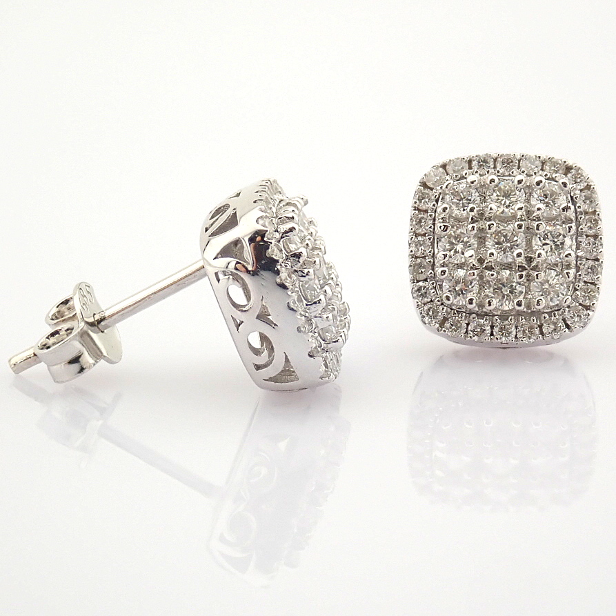 Certificated 14K White Gold Diamond Earring - Image 3 of 7