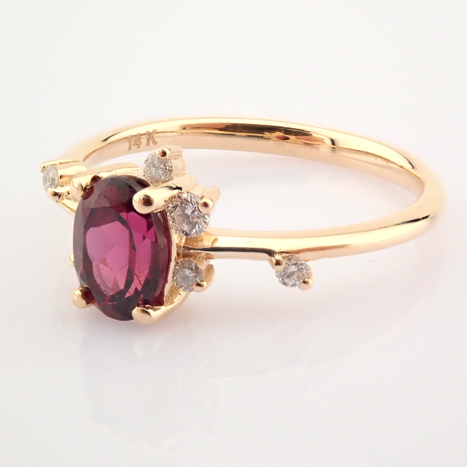 Certificated 14K Rose/Pink Gold Diamond & Rodalite Ring - Image 10 of 10