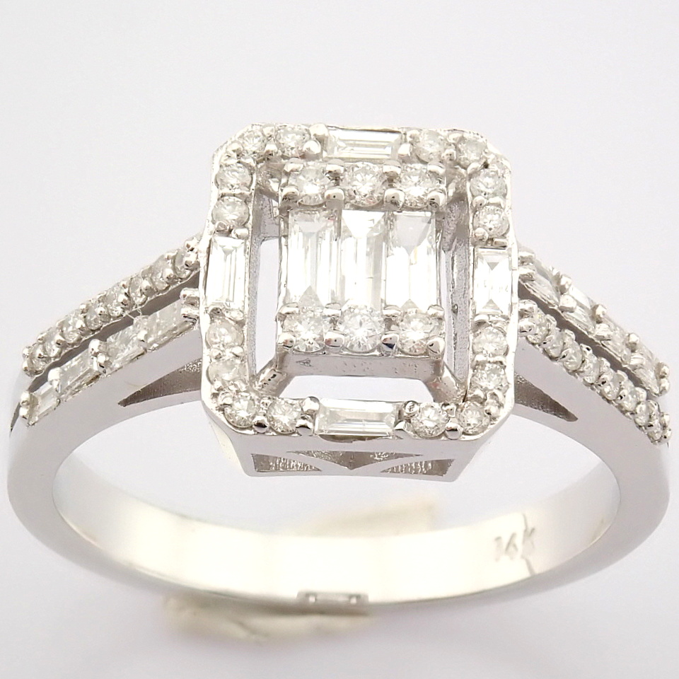 IDL Certificated 14K White Gold Diamond Ring (Total 0.43 ct Stone) - Image 9 of 13