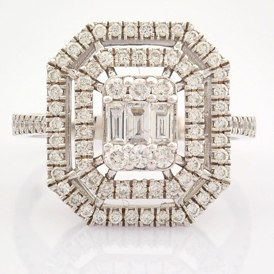 IDL Certificated 14K White Gold Baguette Diamond & Diamond Ring (Total 0.69 ct Stone) - Image 8 of 12
