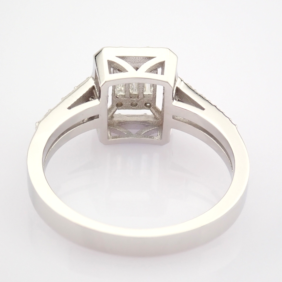 IDL Certificated 14K White Gold Diamond Ring (Total 0.43 ct Stone) - Image 8 of 13