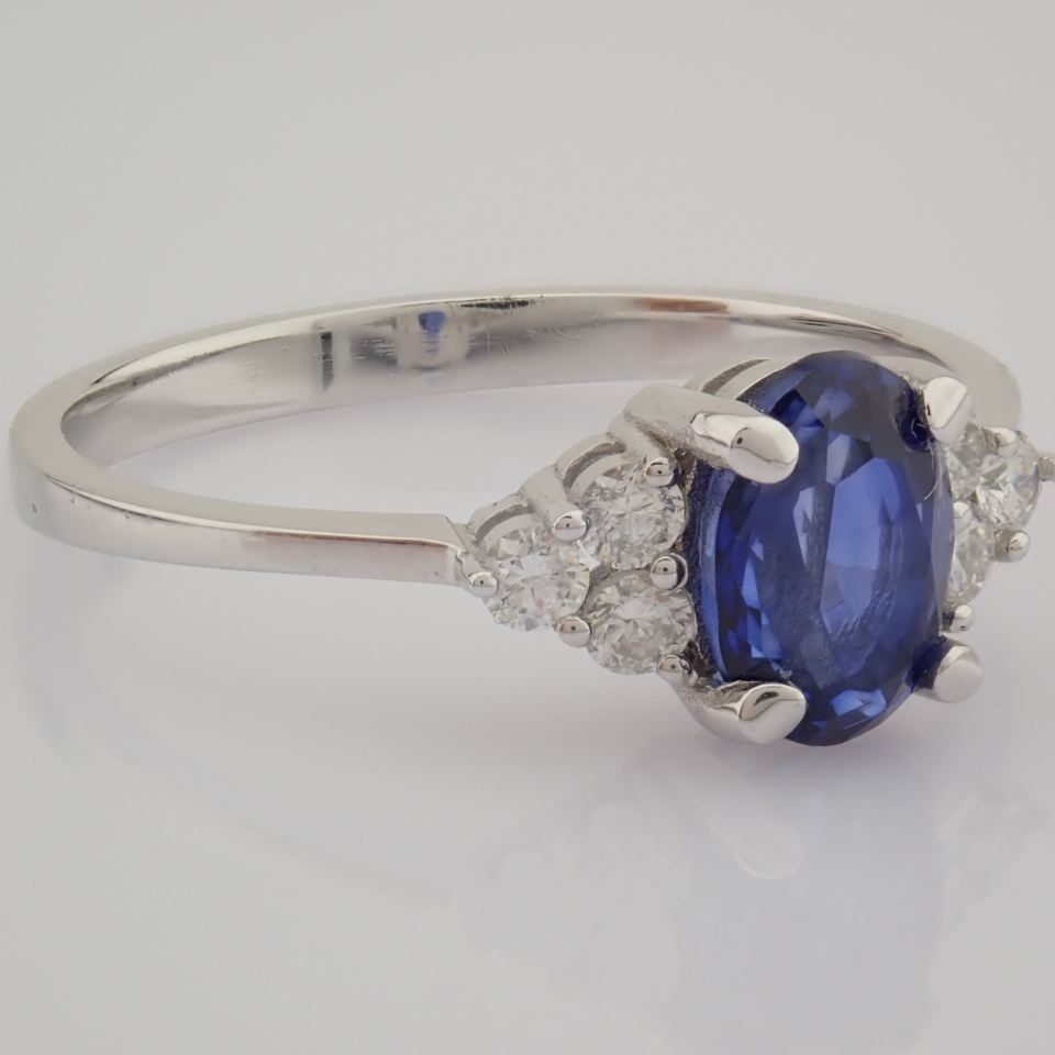 IDL Certificated 14k White Gold Diamond & Sapphire Ring (Total 1.34 ct Stone) - Image 4 of 10