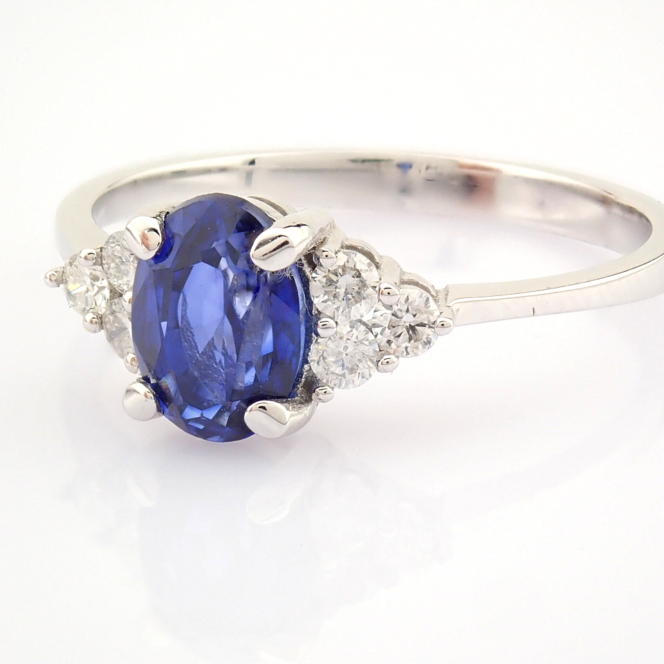 IDL Certificated 14k White Gold Diamond & Sapphire Ring (Total 1.34 ct Stone) - Image 3 of 10