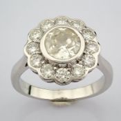 IDL Certificated 18K White Gold Diamond Ring (Total 2.17 ct Stone)