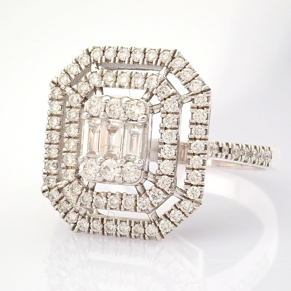 IDL Certificated 14K White Gold Baguette Diamond & Diamond Ring (Total 0.69 ct Stone) - Image 11 of 12