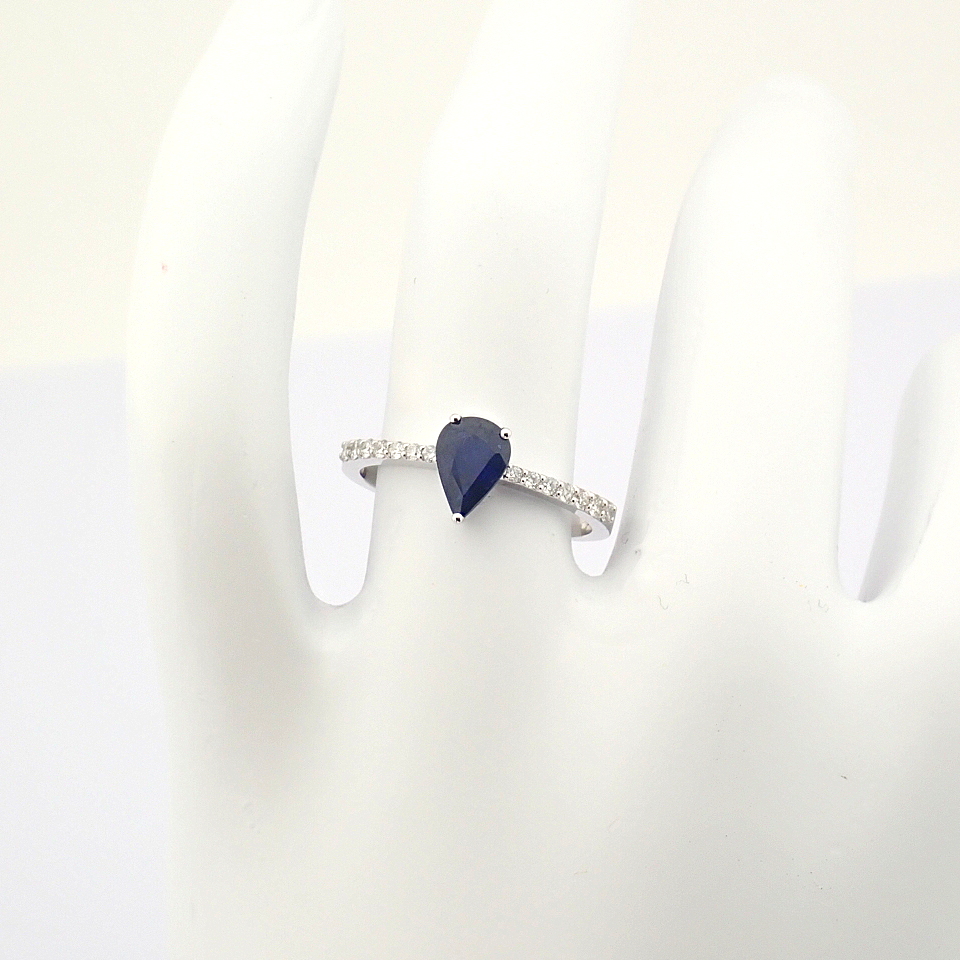 IDL Certificated 14K White Gold Diamond & Sapphire Ring (Total 0.89 ct Stone) - Image 2 of 11