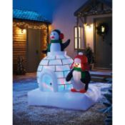 (7B) 5x Christmas Items. 2x 5ft Inflatable Igloo And Penguin. 1x 6ft Inflatable Santa Snowman & Tre