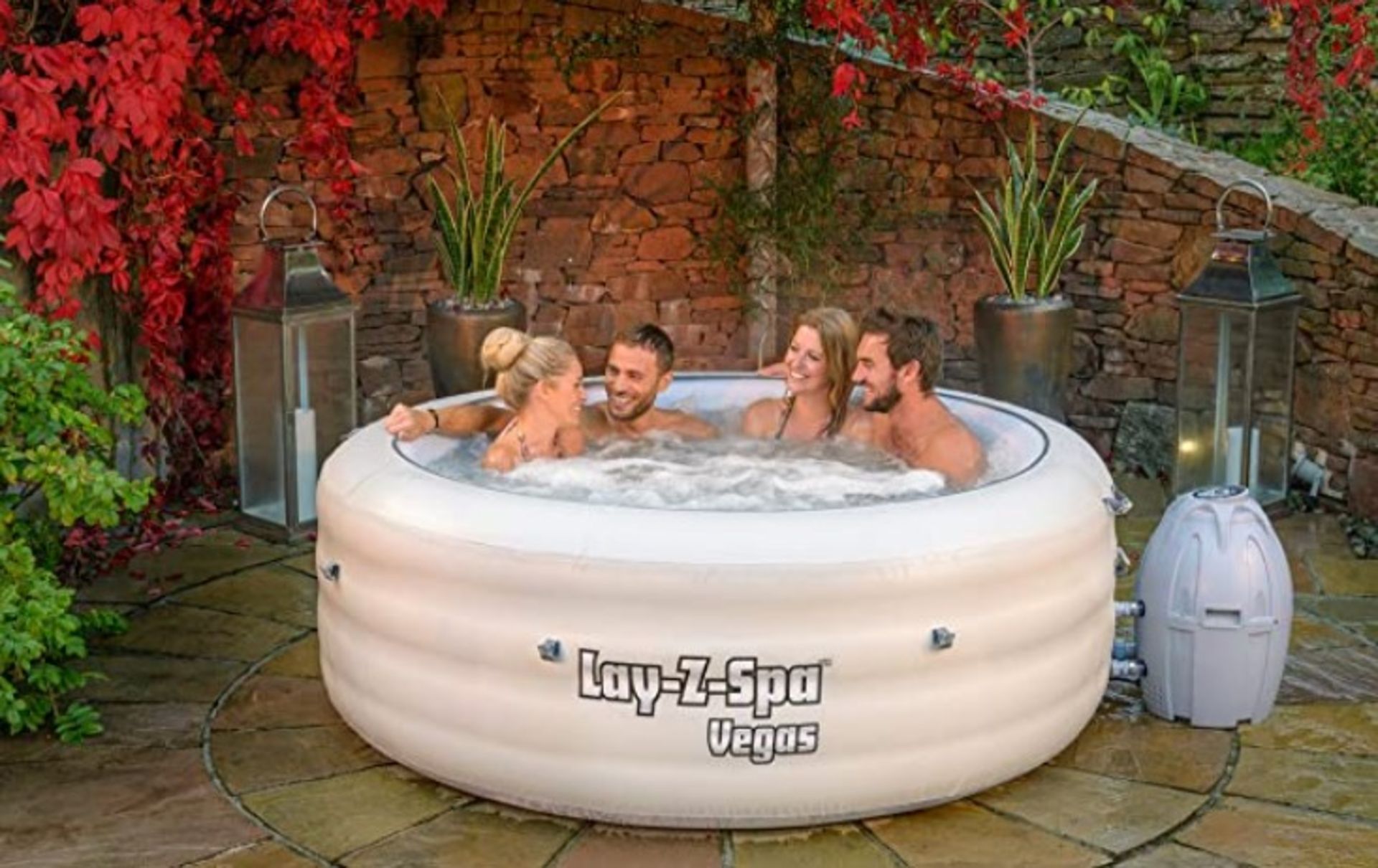 (Mz) 1x Lay-Z-Spa Vegas Portable Spa RRP £580. New Direct Warehouse Return. - Image 2 of 3