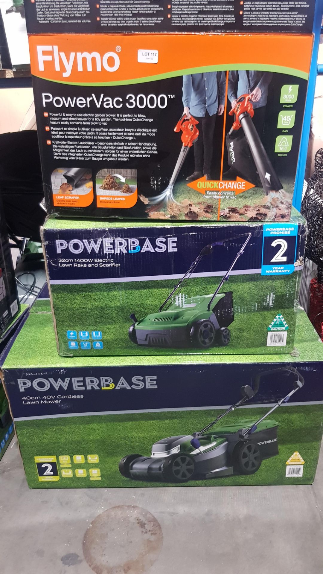 (7M) 3x Items. 1x Powerbase 40cm 40V Cordless Lawn Mower. 1x Powerbase 32cm 1400W Electric Lawn Rak - Image 4 of 4