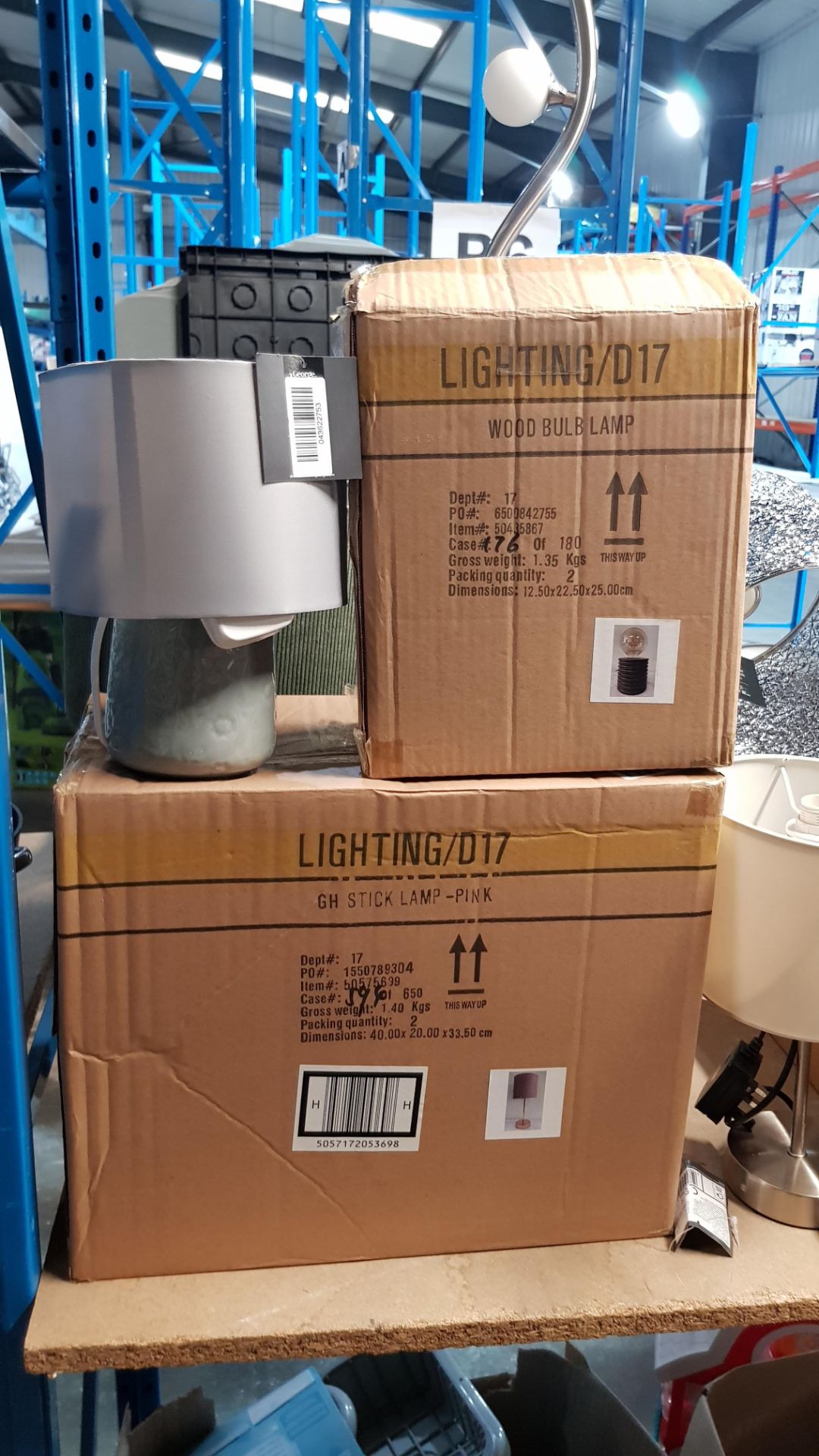 (11G) 12x Lighting Items. 2x Wood Bulb Lamp. 2x Stick Lamp Pink. 2x Silver Ball Table Lamp. 1x 3 Li - Image 7 of 10