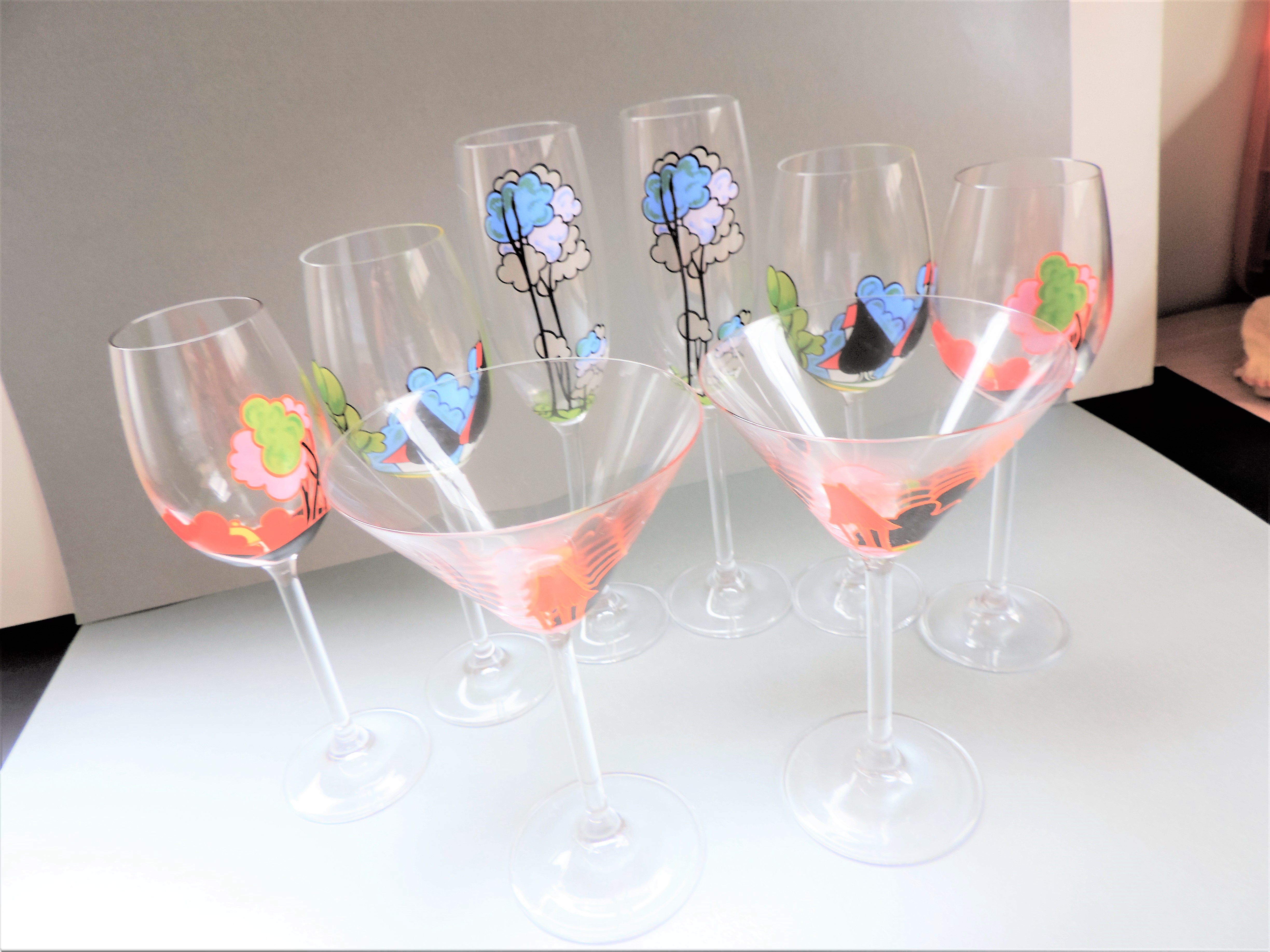 Suite Vintage French Hand Painted Wine & Cocktail Glasses - Image 2 of 5