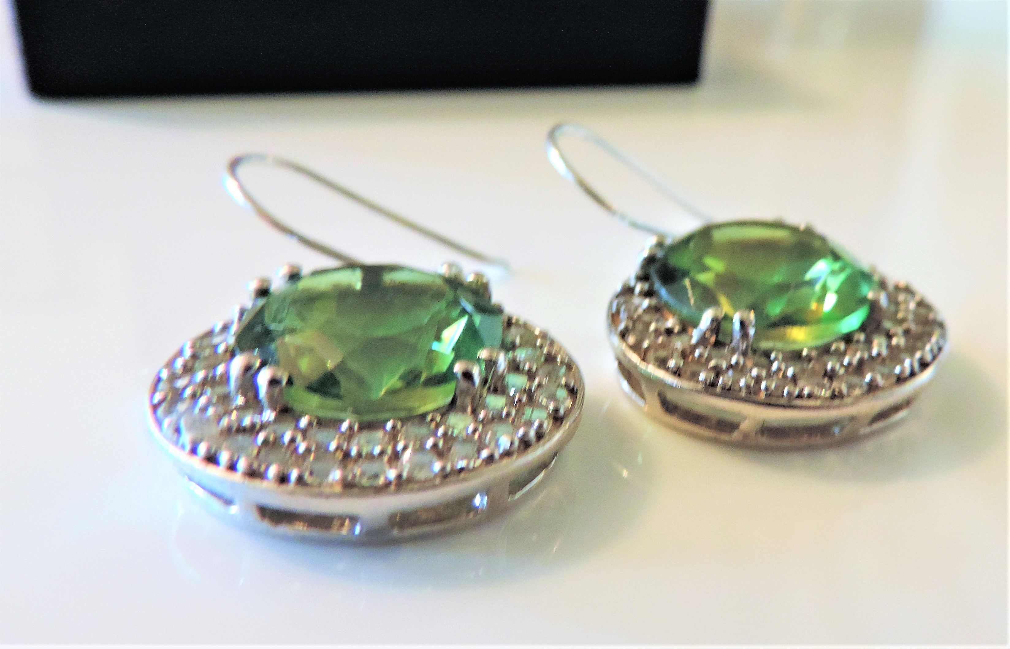 Sterling Silver 23ct Green Diopside & Zircon Earrings New in Gift Box - Image 4 of 5