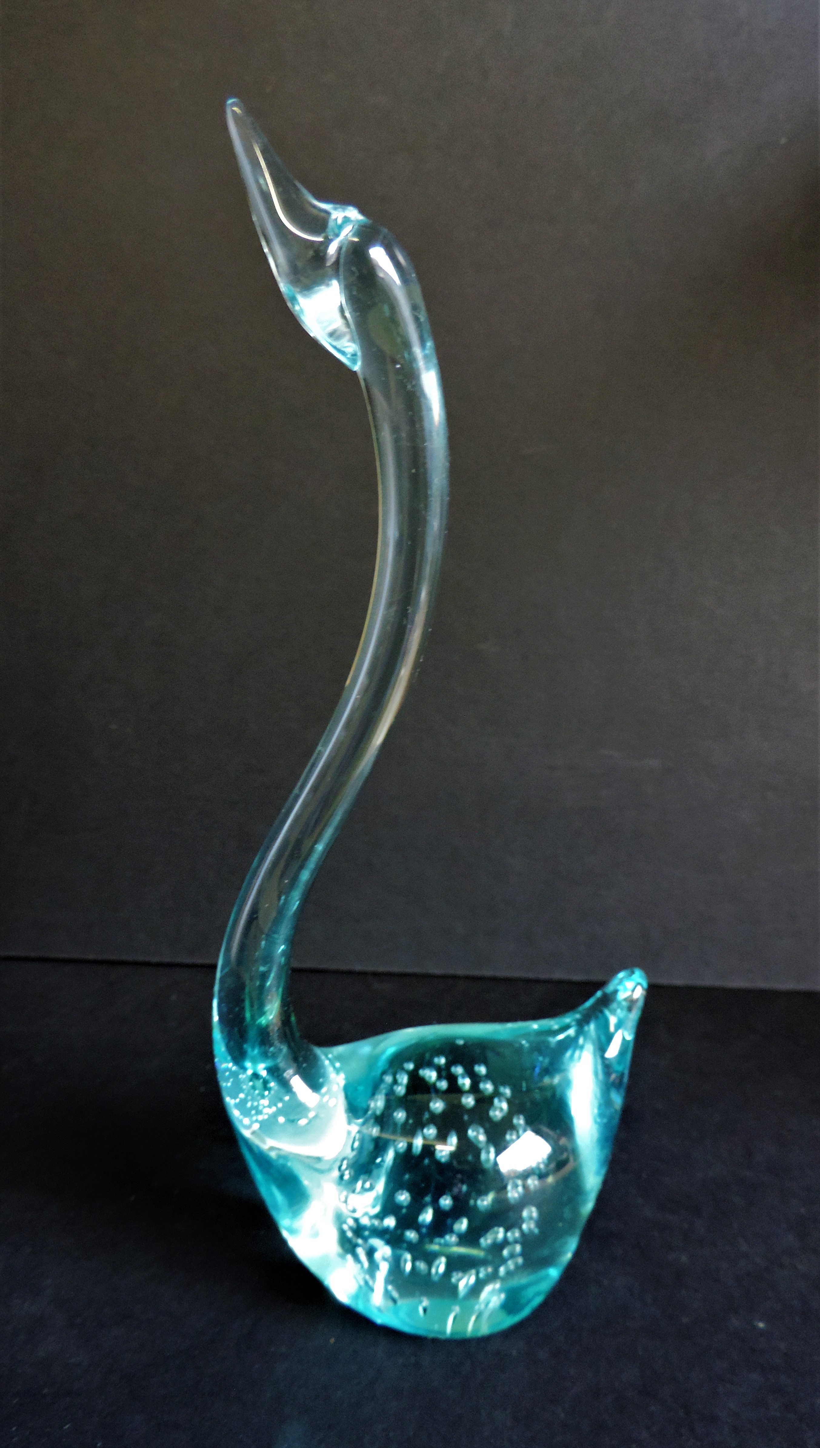 Hand Made Art Glass Blue Bubble Swan - Image 2 of 4