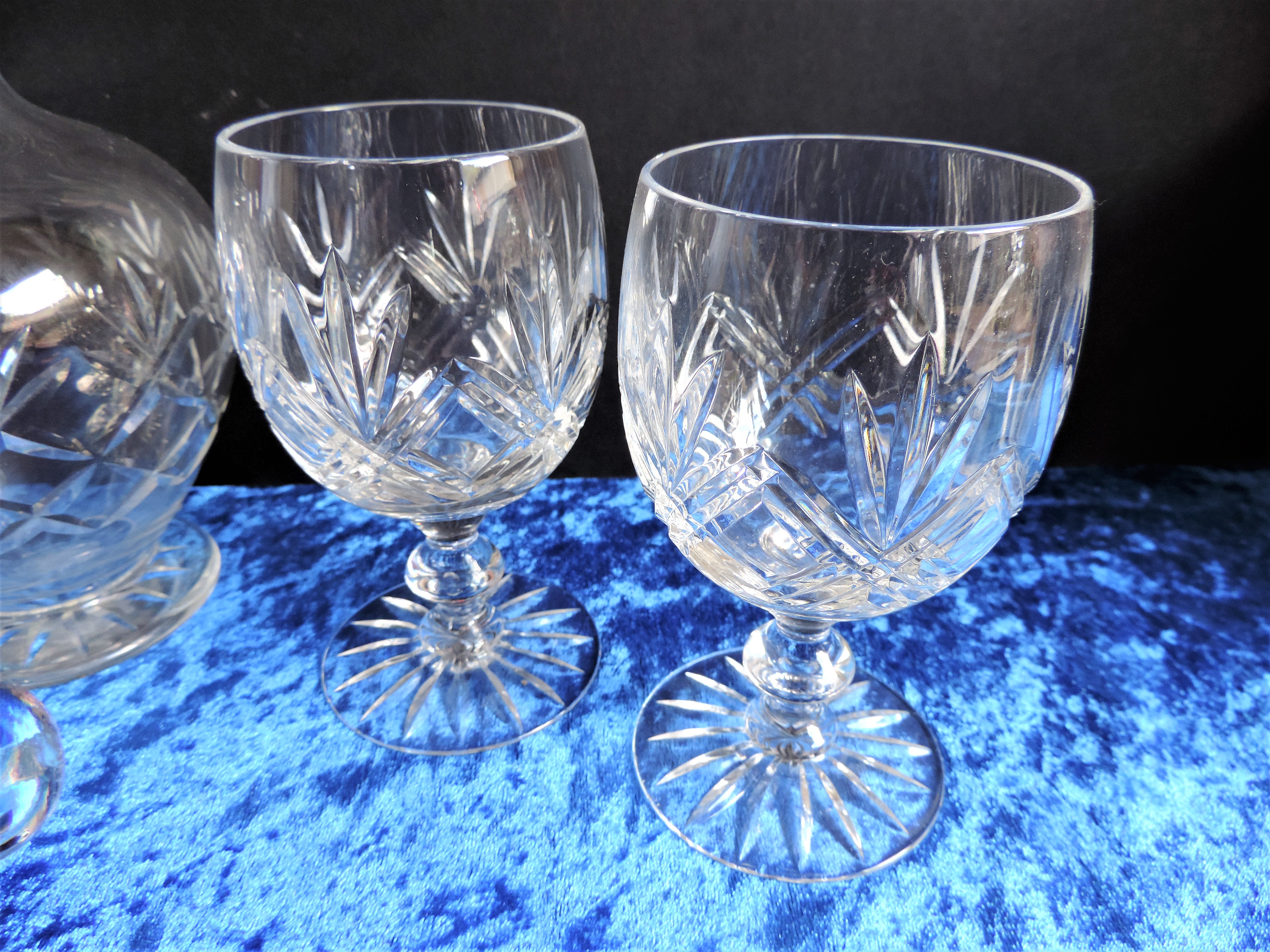 Crystal Decanter and Wine Glasses - Image 4 of 5