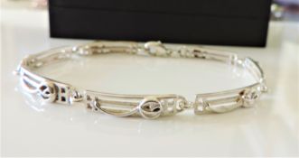 Mackintosh Style Sterling Silver Bracelet with Gift Pouch