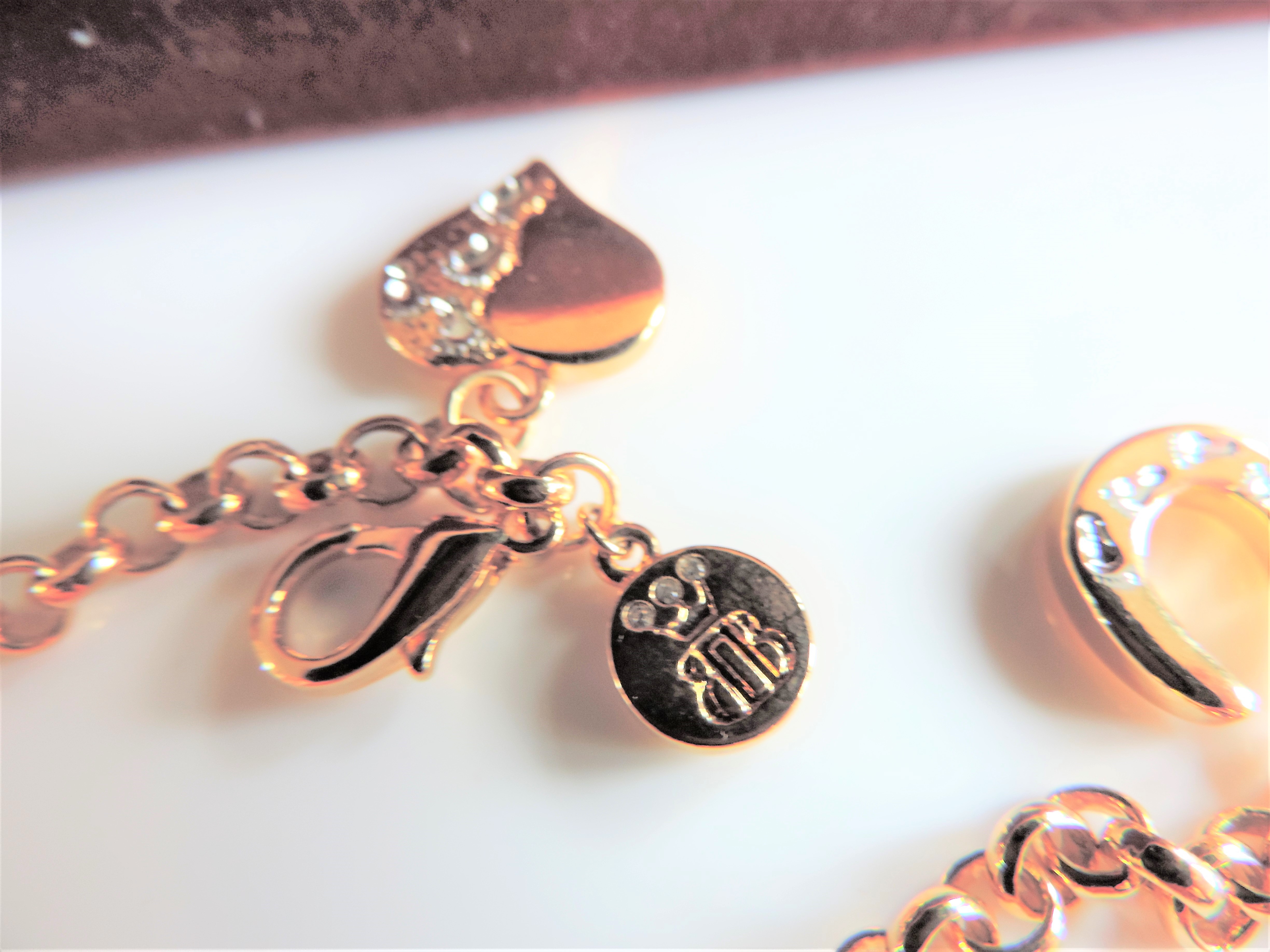 Brooks and Bentley Footprints in the Sand Gold Plate Charm Bracelet - Image 5 of 5
